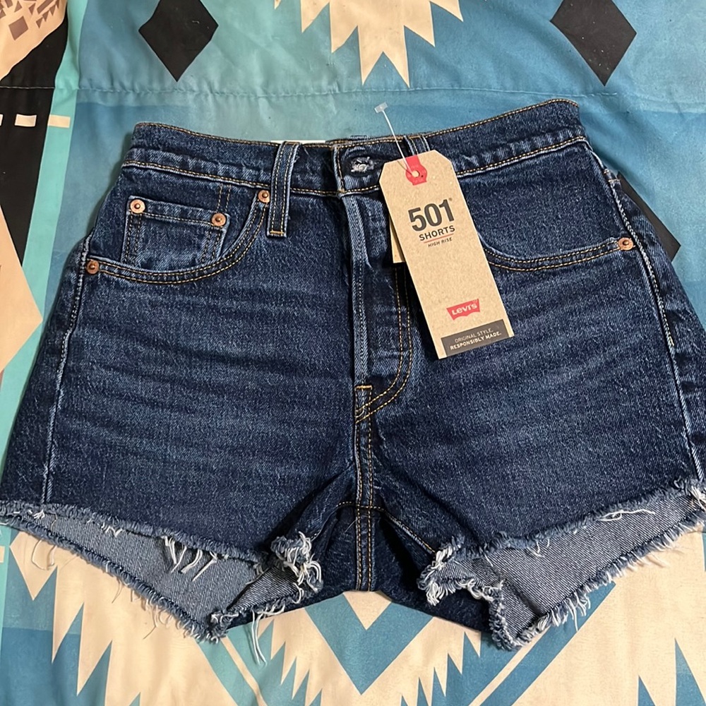 Levi’s Jean shorts size 24